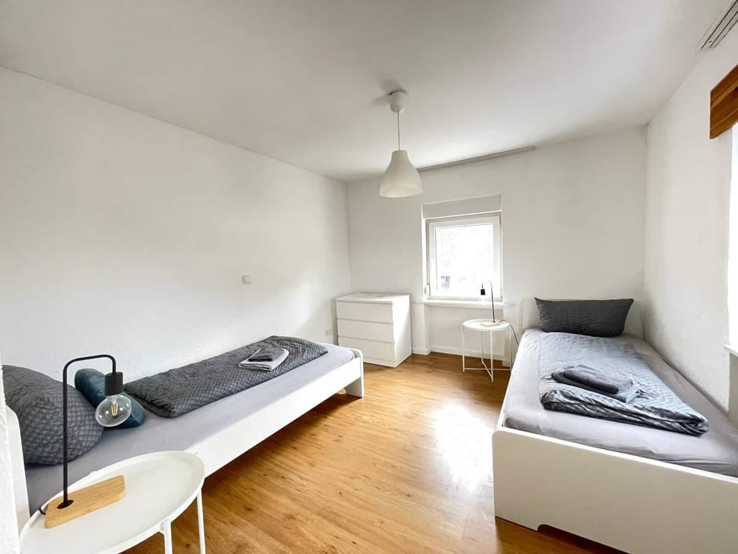 Schlafzimmer 2 Bild 1
