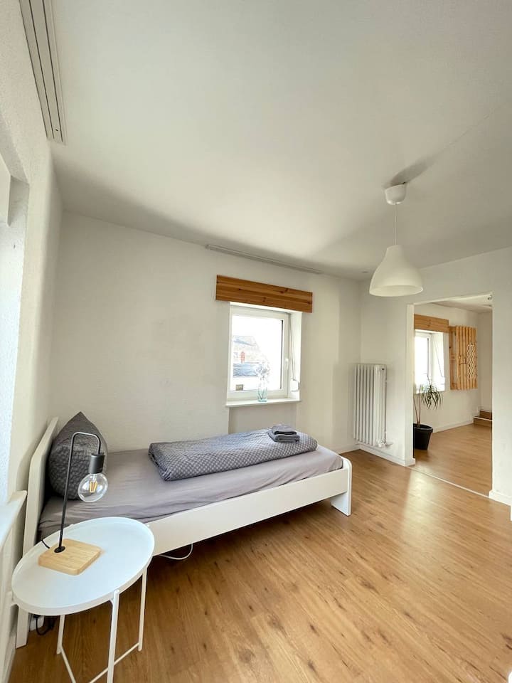 Schlafzimmer 2 Bild 2