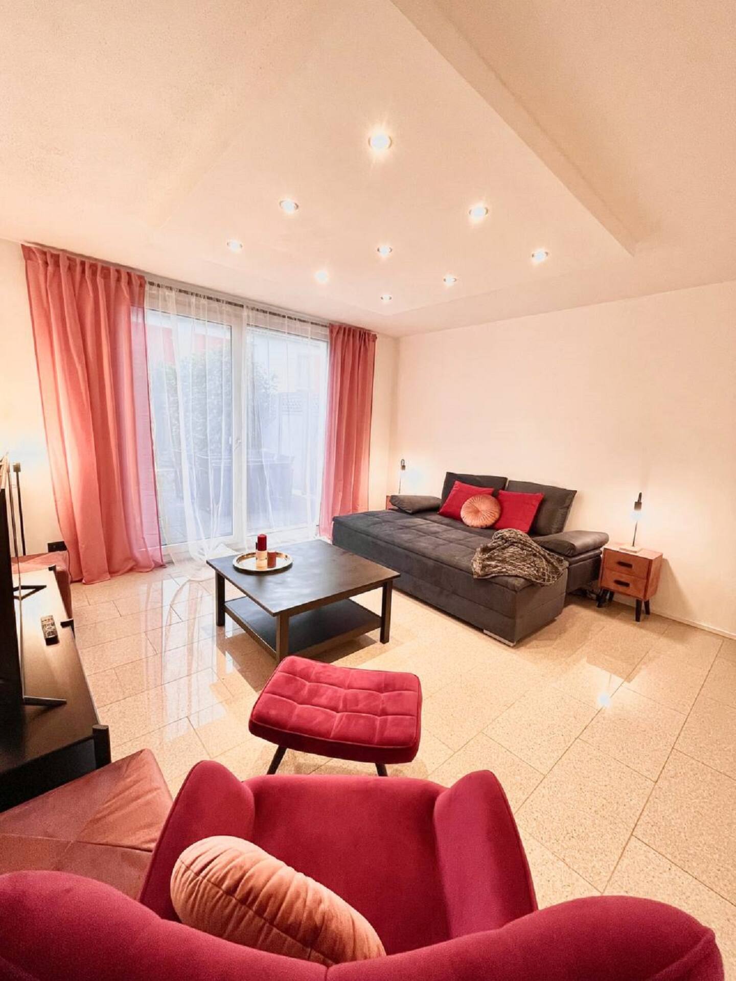 Wohnzimmer Bild 2