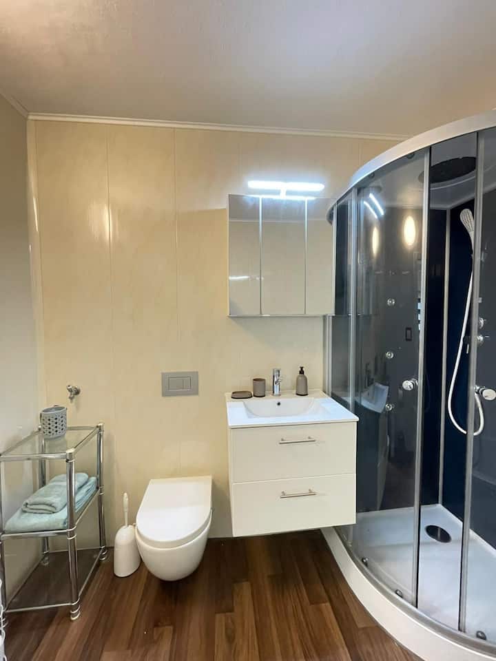 Badezimmer Bild 2