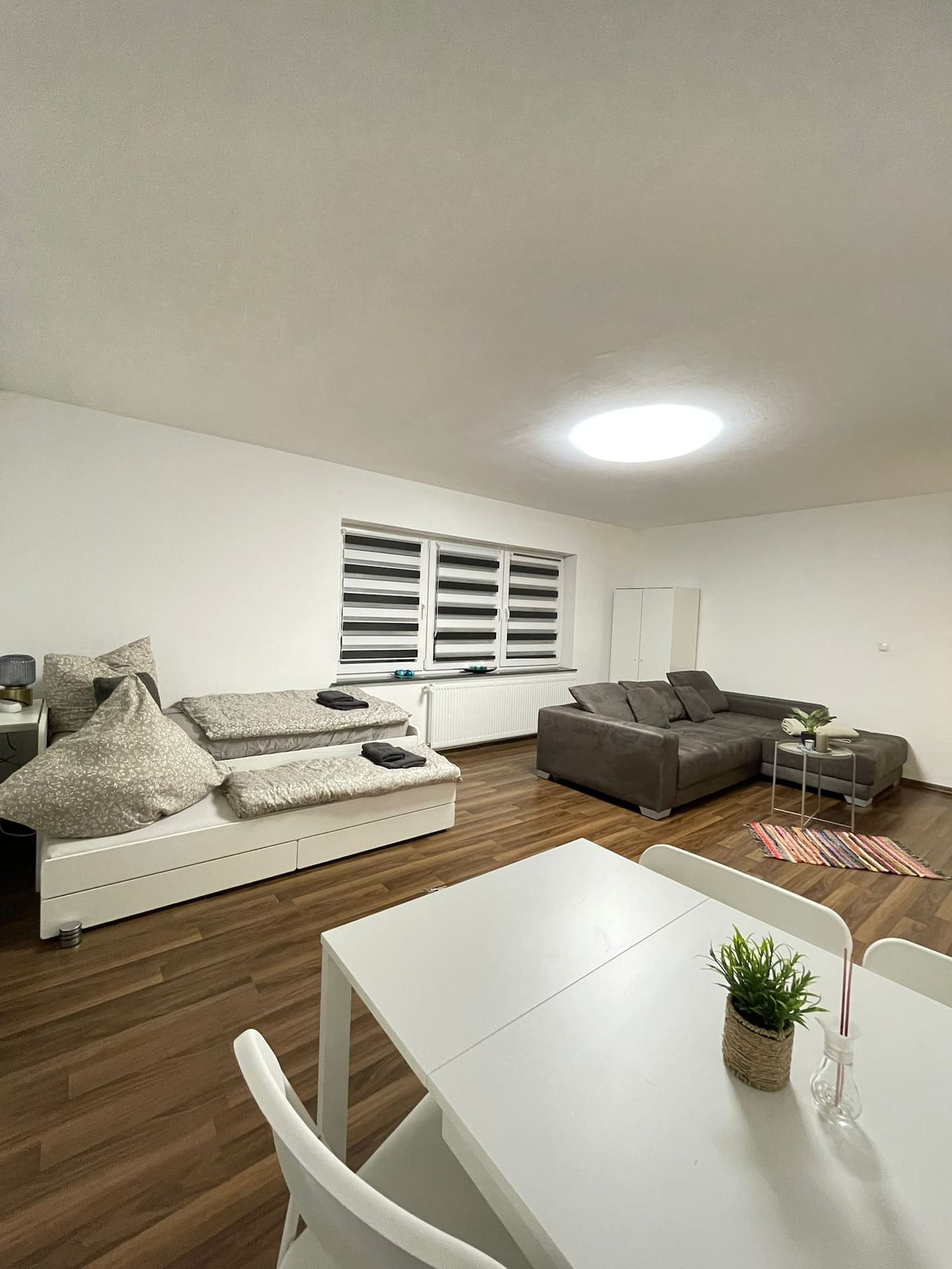 Wohnzimmer Bild 5