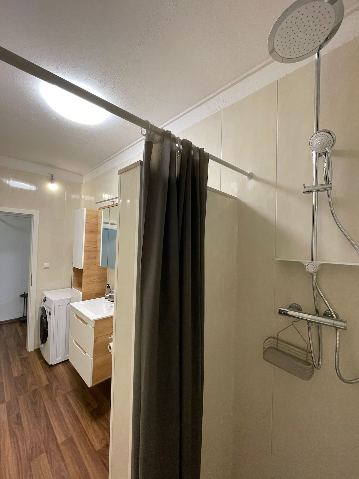 Badezimmer Bild 2