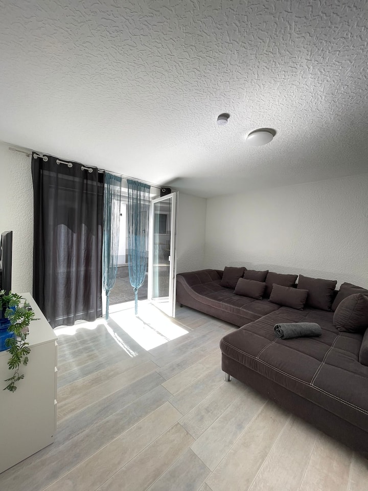 Wohnzimmer Bild 4